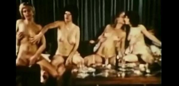  1-Seductive old porn from 1970 is here-2015-11-05-05-56-009